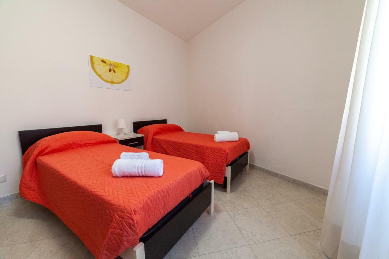 Casa Vacanze Tridente Villa Trapani Exteriör bild